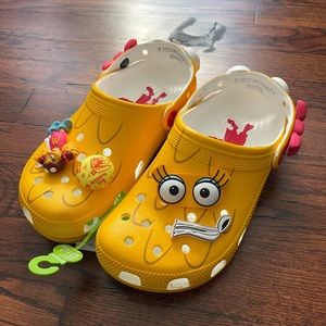 Women’s Crocs x McDonald’s Birdie Classic Clogs Shoes size 6